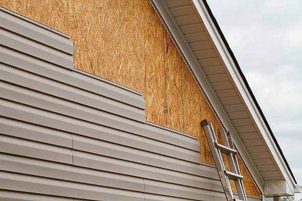 24/7 Emergency Emergency Siding Repair experts in Fuquay-Varina, NC